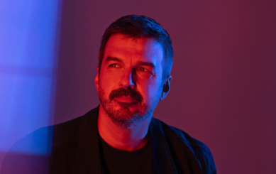 DAMIEN ROBITAILLE